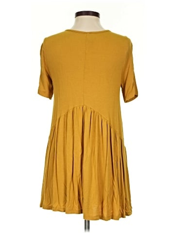 Agnes & Dora Casual Dress (view 2)