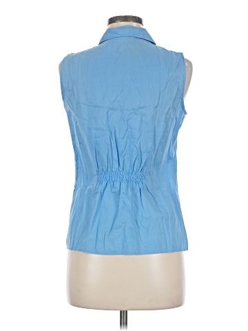 Liz Claiborne Sleeveless Button-Down Shirt (view 2)