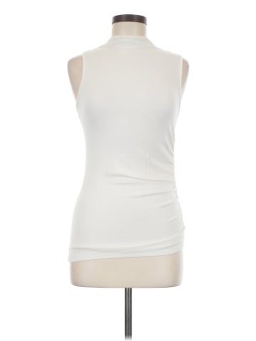 Chelsea28 Sleeveless T-Shirt (view 1)
