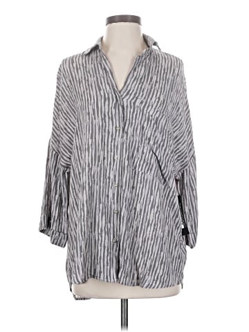 Dress Forum 3/4 Sleeve Button-Down Shirt (view 1)
