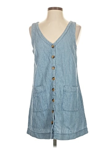 Old Navy Casual Dress (view 1)