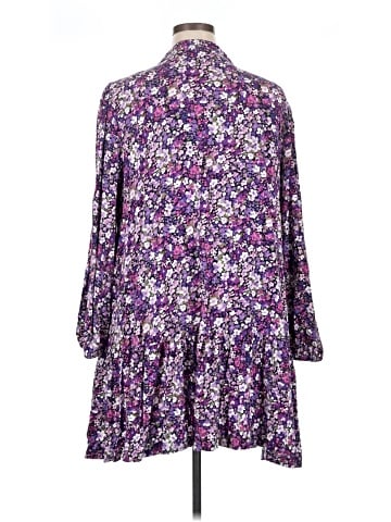 Crown & Ivy Casual Dress (view 2)