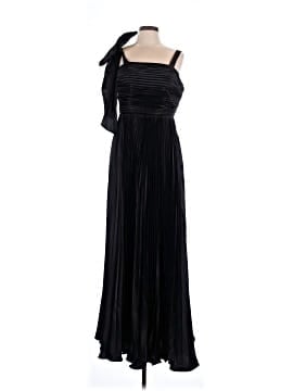 Used Black Tie Gowns On Sale Up To 90% Off