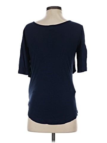 Gap - Maternity 3/4 Sleeve T-Shirt (view 2)