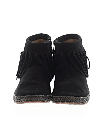 Ugg Ankle Boots (view 2)
