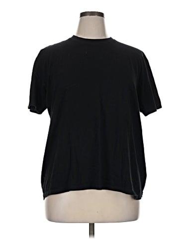 Bloomingdale's Short Sleeve T-Shirt (view 1)