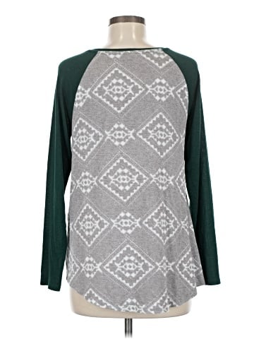 Maurices 3/4 Sleeve T-Shirt (view 2)