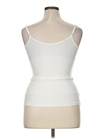 Flexees Sleeveless Top (view 2)