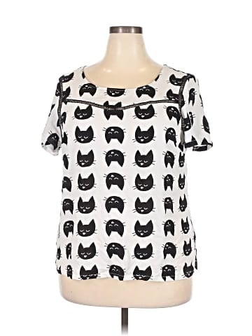 Meraki Short Sleeve Blouse (view 1)