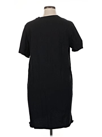Old Navy Casual Dress (view 2)