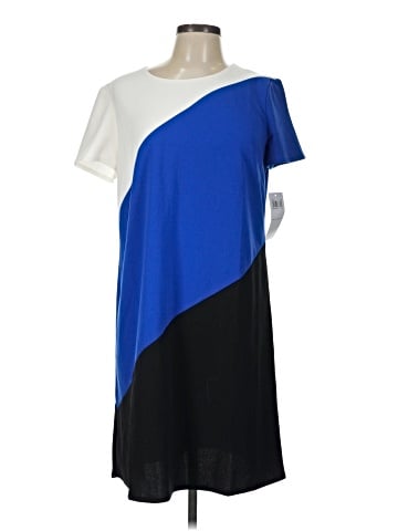 London Times Casual Dress (view 1)