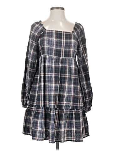 Universal Thread Casual Dress (view 1)