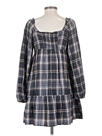 Universal Thread Casual Dress (view 2)