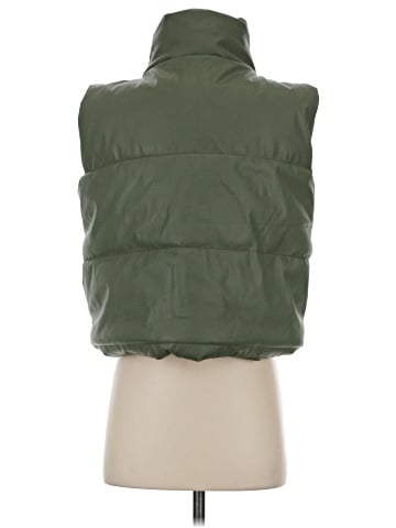 PrettyLittleThing Vest (view 2)