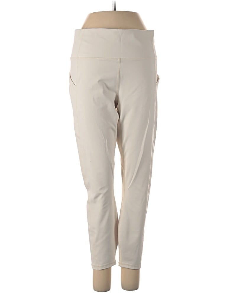 Pre-owned Fabletics Casual Pants In Ivory