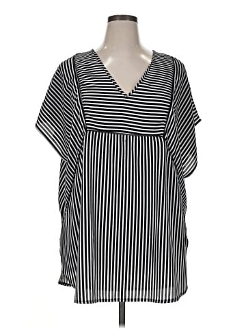 Xhilaration Short Sleeve Blouse (view 1)
