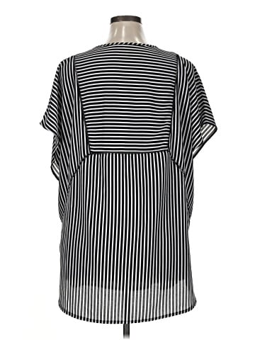 Xhilaration Short Sleeve Blouse (view 2)