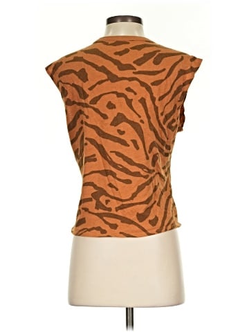 Chaser Sleeveless T-Shirt (view 2)