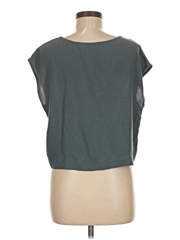 Final Touch Short Sleeve Top (view 2)