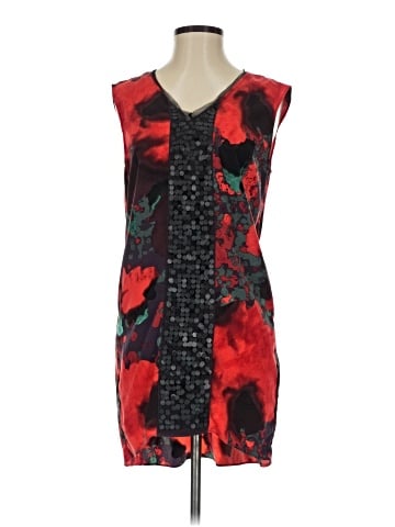 Simply Vera Vera Wang Sleeveless Blouse (view 1)