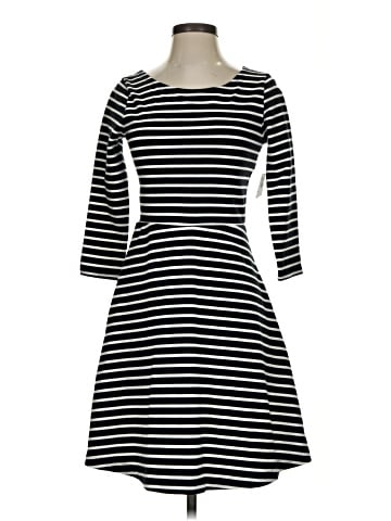 Old Navy Casual Dress (view 1)