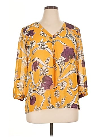 Liz Claiborne 3/4 Sleeve T-Shirt (view 1)