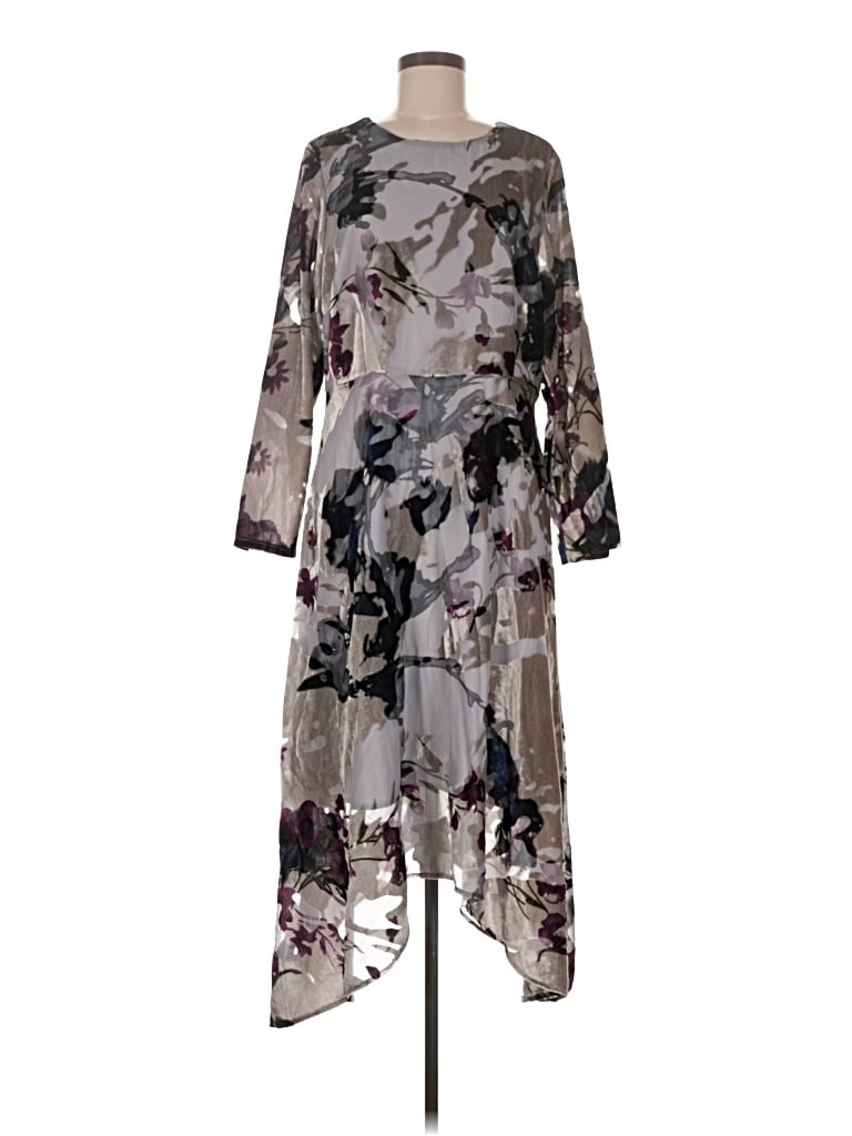 Pre-owned Soft Surroundings Casual Dress In Gray