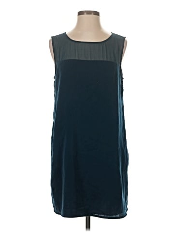 Cupcakes & Cashmere Casual Dress (view 1)