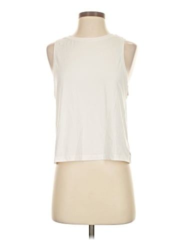 Gap Fit Sleeveless T-Shirt (view 1)