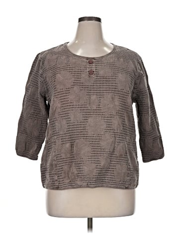 Focus 3/4 Sleeve Blouse (view 1)