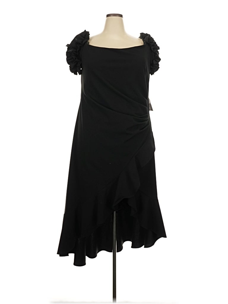 Pre-owned Xscape Cocktail Dress In Black