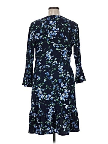 Signature by Robbie Bee Casual Dress (view 2)