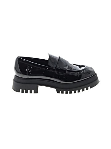 Zara Flats (view 1)