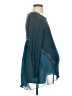Three Seasons Maternity Teal 3/4 Sleeve Top Size Sm Maternity - photo 4