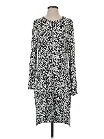 Simply Styled Casual Dress (view 1)