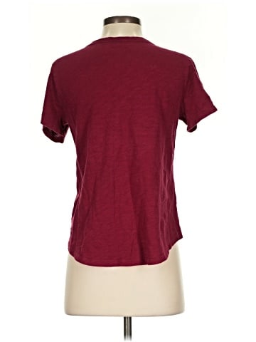 Old Navy Active T-Shirt (view 2)