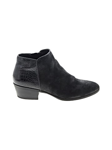 Simply Vera Vera Wang Ankle Boots (view 1)