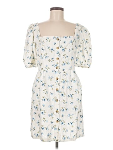 Old Navy Casual Dress (view 1)