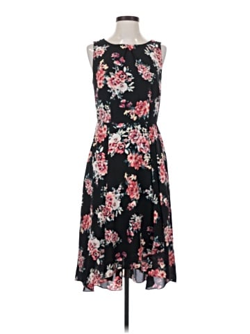 Elle Casual Dress (view 1)