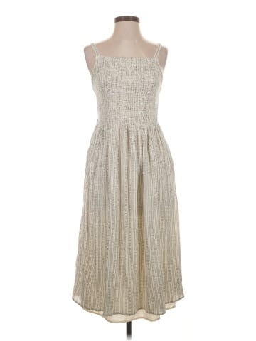 Old Navy Casual Dress (view 1)