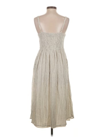Old Navy Casual Dress (view 2)