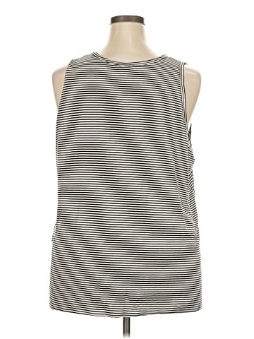 LUXE Sleeveless Top (view 2)