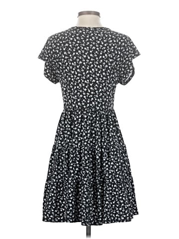 Urban Outfitters Casual Dress (view 2)
