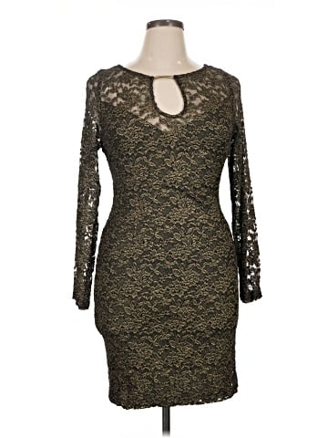 Bisou Bisou Cocktail Dress (view 1)