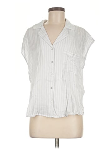 Splendid Sleeveless Button-Down Shirt (view 1)