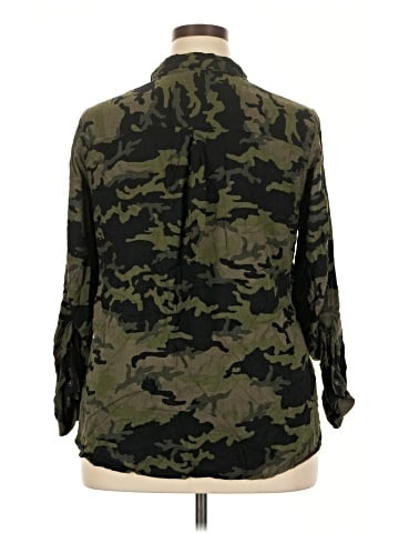 Rock & Republic Long Sleeve Button-Down Shirt (view 2)