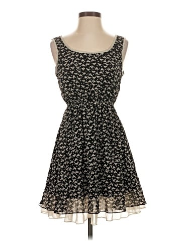 Ya Los Angeles Casual Dress (view 1)
