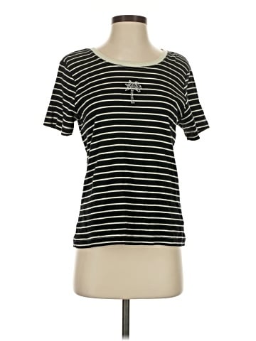 Onque Casuals Short Sleeve Top (view 1)