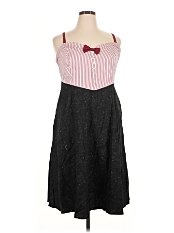 Hot Topic Cocktail Dress (view 1)