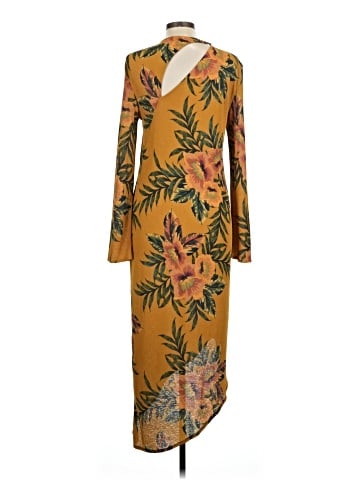 Trafaluc by Zara Casual Dress (view 2)